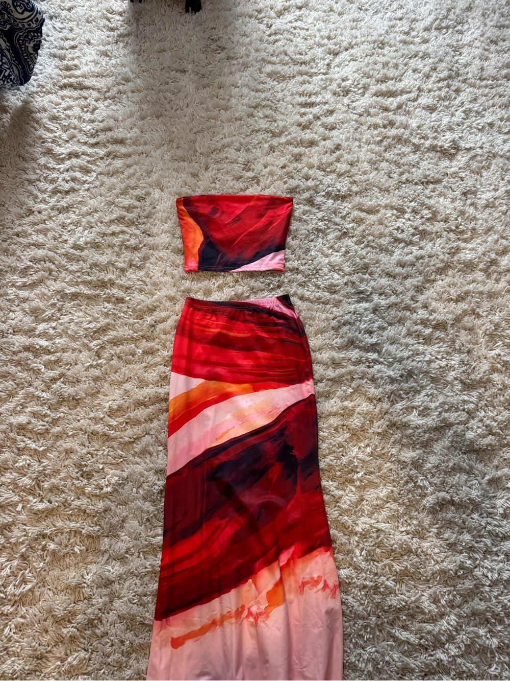 Print Set in Red & Pink Like